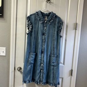 Tencel sleeveless dress.